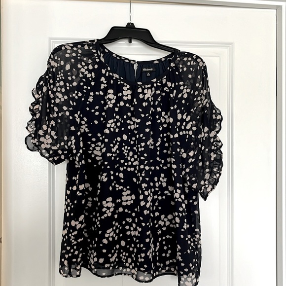 Madewell Tops - Madewell Navy with Cream Design Top Size XL